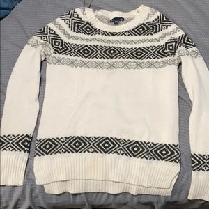 Pattern sweater